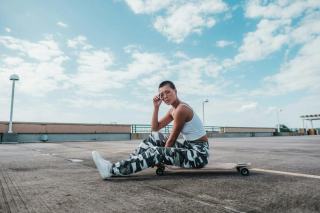 Treillis camouflage urbain : comment le porter en 2025