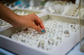 Sheilandi : bijoux en argent artisanaux, bagues et colliers